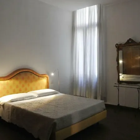 Uma Venedig